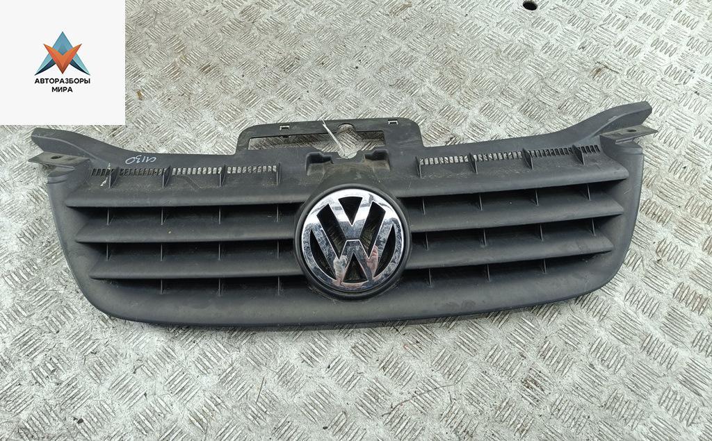 решетка радиатора Volkswagen Caddy 3 поколение 2006, серый, фургон - фото №1