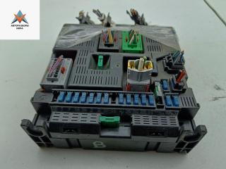 блок предохранителей Peugeot 307 1 поколение 2002, 1.6 л., бензин, МКПП, синий, хетчбэк 3 дв., 9636760580