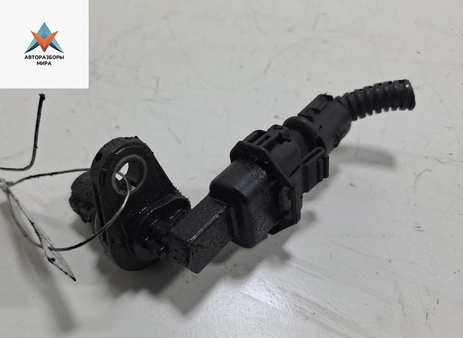 датчик распредвала Opel Zafira 2 поколение (B) 2005, 1.8 л., бензин, МКПП, серый, минивэн - фото №1