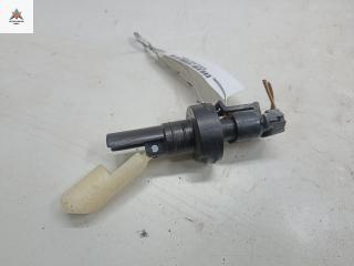 датчик уровня омывающей жидкости Opel Zafira 1 поколение (A) 2002, 2.2 л., бензин, МКПП, серый, седан, 90346055