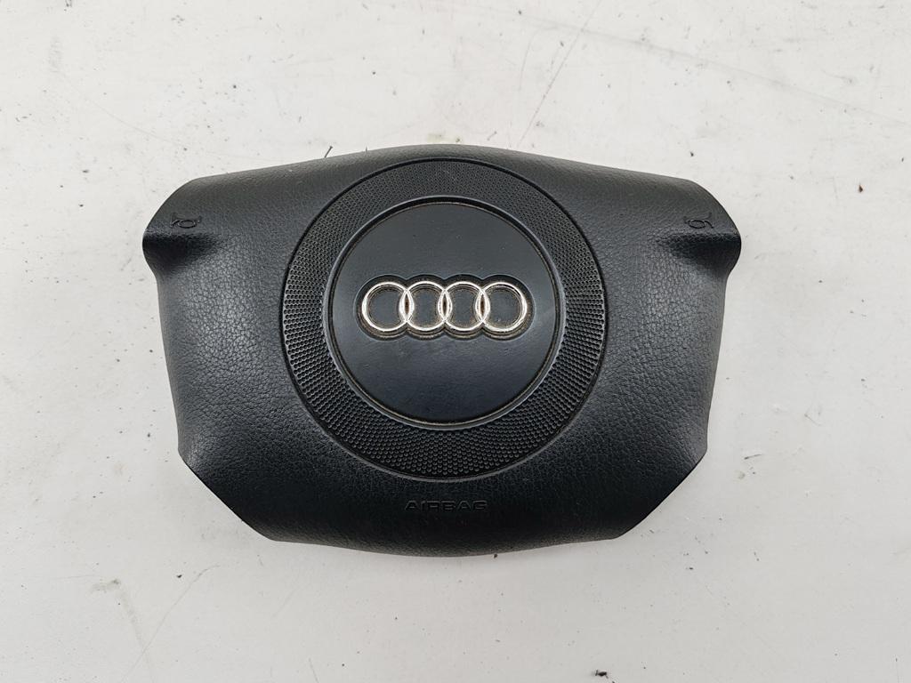 подушка безопасности водителя Audi A6 C5 2000, 2.5 л., дизель, АКПП, красный, универсал, 4B0880201AH01C
