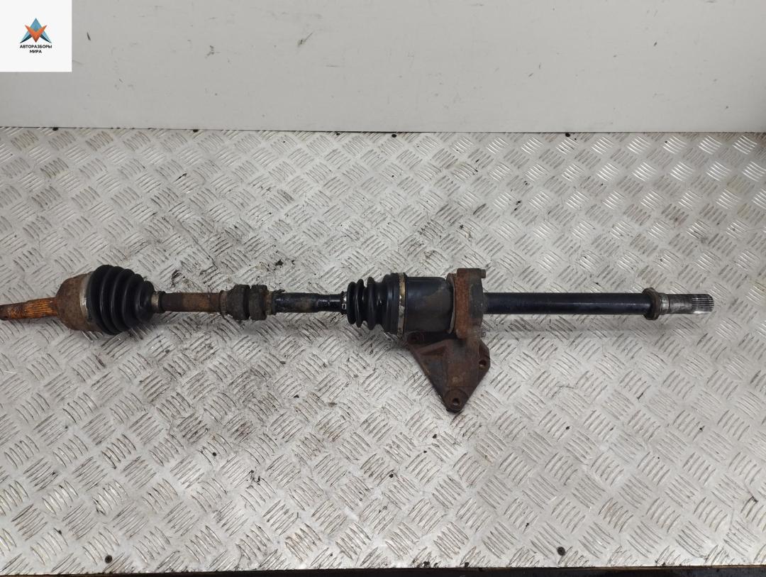 полуось передняя правая (приводной вал, ШРУС) Nissan Primera P12 2004, 2.0 л., бензин, МКПП, серый, универсал - фото №1