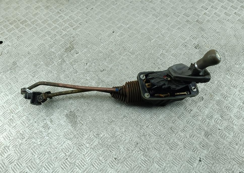 кулиса Audi A4 B6 2001, 2.0 л., бензин, МКПП, серый, седан, 8E0711025