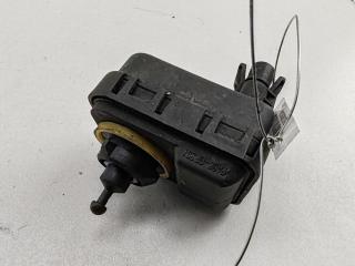 корректор фар Opel Vectra B 1995, 1.6 л., бензин, МКПП, красный, седан, 09152523