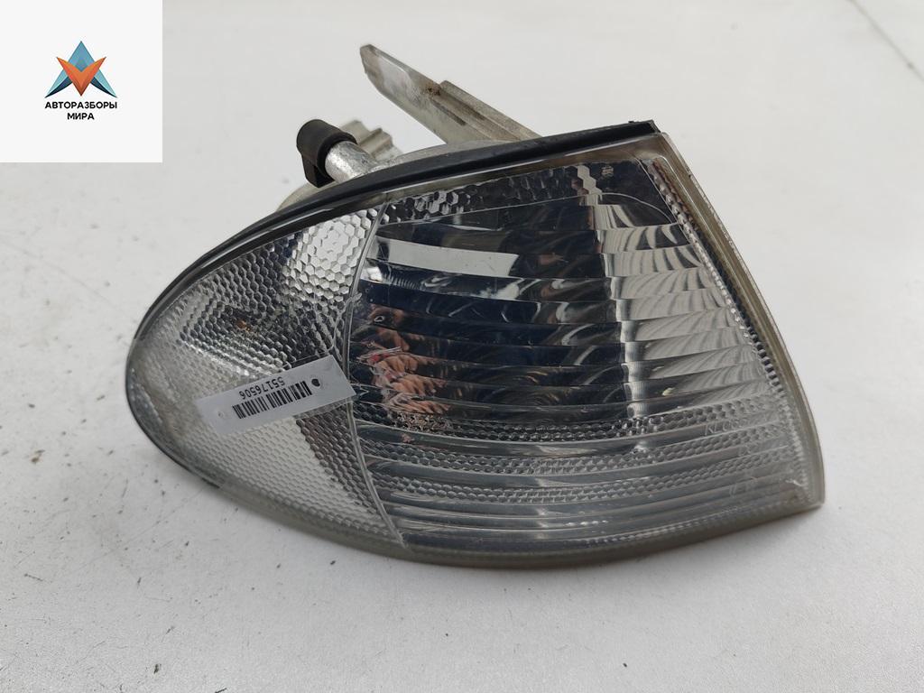 Поворотник (указатель поворота) правый BMW 3 серия E46 1999, 2.0 л., дизель, МКПП, зелёный, седан, 6902770 - фото №1