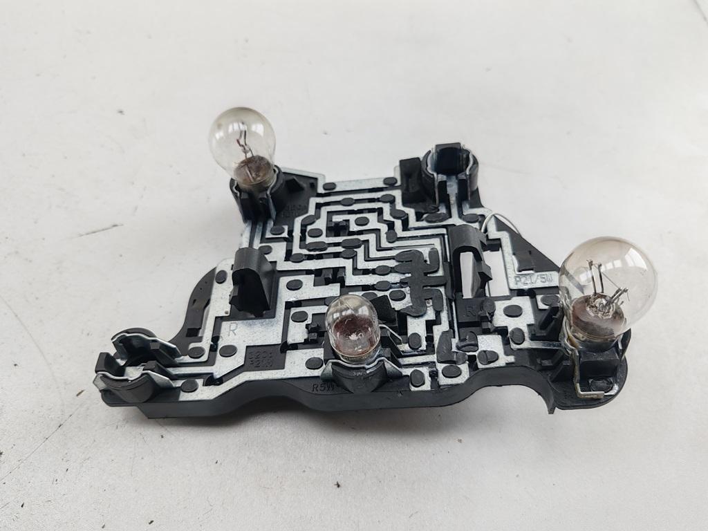 Плата фонаря заднего правого BMW 3 E36 1997, 1.8 л., бензин, МКПП, красный, универсал, 8361716