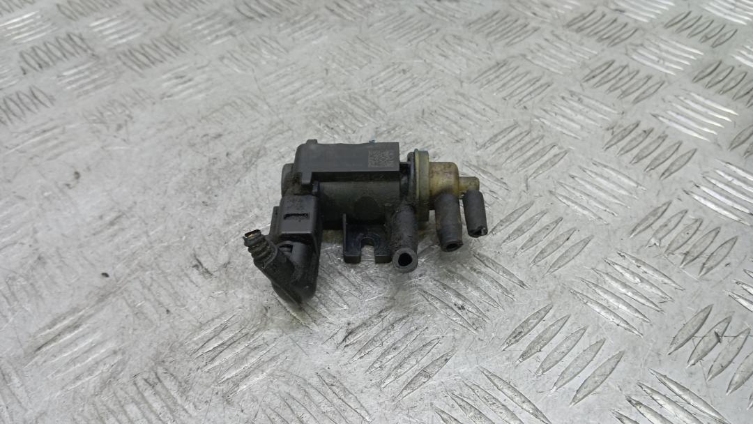 клапан управления турбиной (актуатор) Volkswagen Caddy 4 поколение 2015, 1.6 л., дизель, МКПП, CG34011464A - фото №1