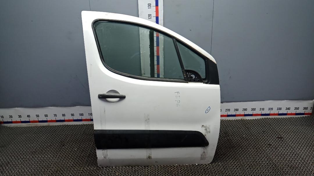дверь передняя правая Peugeot Partner 2 поколение (B9) 2010, 1.6 л., дизель, МКПП - фото №1