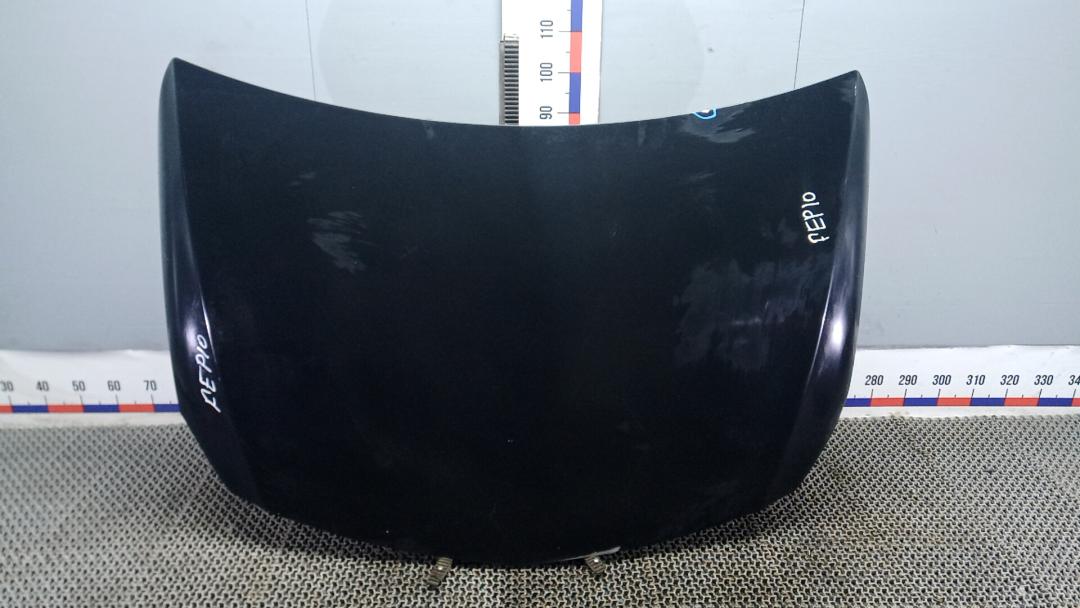 капот Mercedes-Benz A-Класс W176 2013, 1.5 л., D A160 CDI, дизель, МКПП, хетчбэк 5 дв. - фото №1