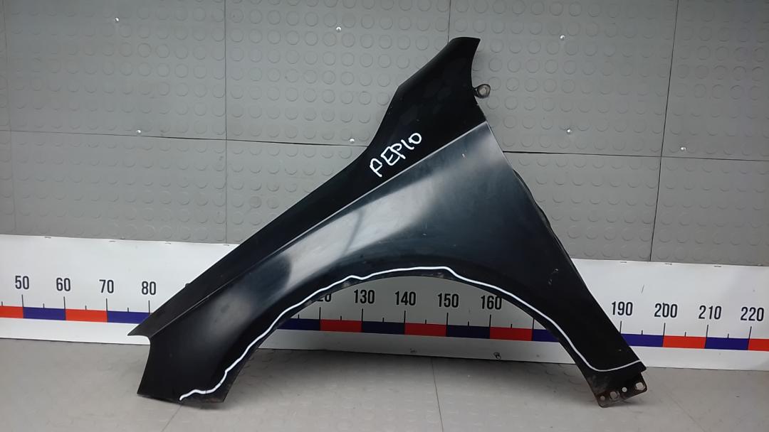 крыло переднее левое Mercedes-Benz A-Класс W176 2013, 1.5 л., D A160 CDI, дизель, МКПП, хетчбэк 5 дв. - фото №1