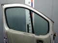 дверь передняя левая Renault Trafic 2 поколение [рестайлинг] 2007, 2.0 л., дизель, МКПП, микроавтобус - фото №8