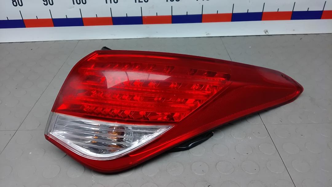 фонарь задний правый Hyundai i40 VF 2013, 1.7 л., дизель, МКПП, седан - фото №1
