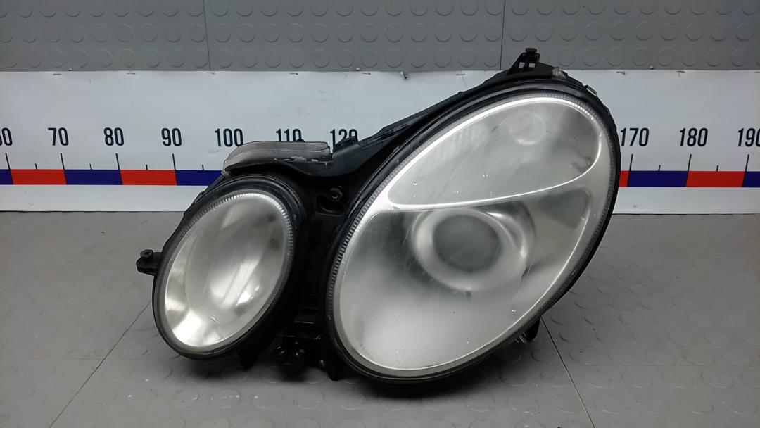 фара левая Mercedes-Benz E-Класс W211/S211 2005, 3.2 л., D E320 CDI, дизель, АКПП, универсал - фото №1