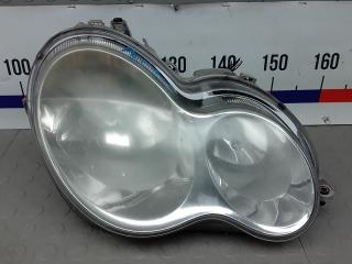 фара правая Mercedes-Benz C-Класс W204/S204 2006, 2.2 л., D C200 CDI, дизель, МКПП, седан