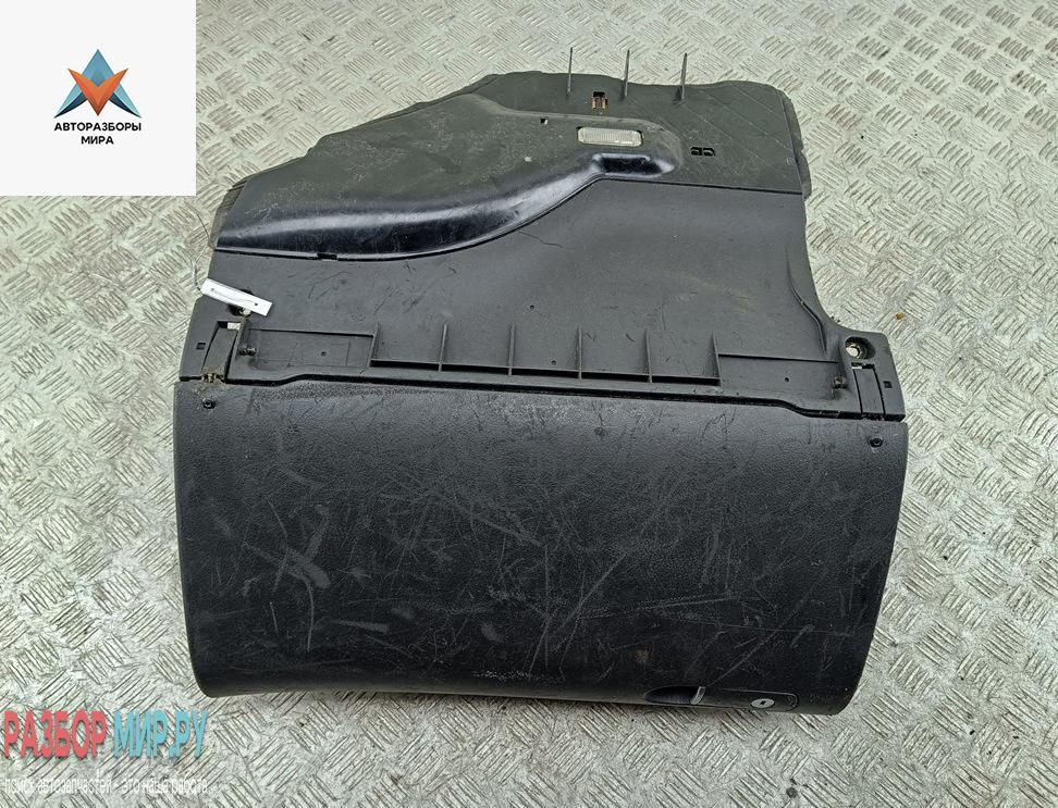 бардачок Audi A4 B6 2001, 1.8 л., Ti, бензин, МКПП, чёрный, седан, 8E1857035 - фото №1