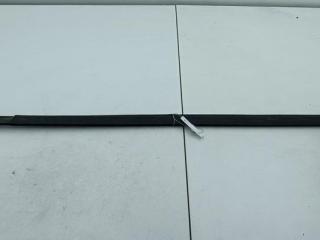 Молдинг стекла двери наружный Volkswagen Passat B4 1995, 1.6 л., бензин, МКПП, синий, универсал