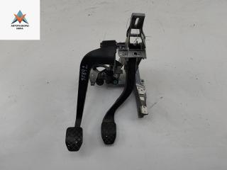 узел педальный (блок педалей) Audi A4 B6 2001, 2.0 л., бензин, МКПП, серый, седан, 8E1721117A