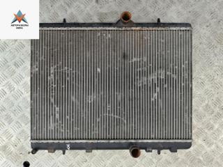 радиатор охлаждения Peugeot 307 1 поколение 2004, 2.0 л., дизель, МКПП, серый, универсал