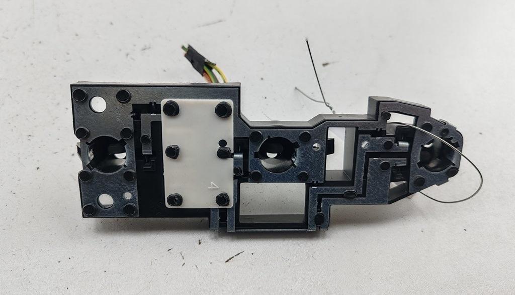 Плата фонаря заднего правого Citroen C5 2005, 2.0 л., дизель, МКПП, серый, хетчбэк 5 дв., 89032703