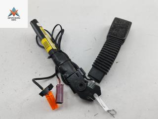 замок ремня безопасности Ford Focus 2 поколение [рестайлинг] 2009, 1.6 л., дизель, МКПП, чёрный, универсал, 4M51A61208CC