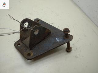 кронштейн (крепление) IVECO Daily 4 поколение 2007, 2.3 л., дизель, МКПП, синий, микроавтобус