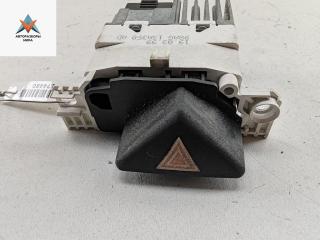 кнопка аварийной сигнализации Ford Focus 1 поколение 1999, 1.6 л., i, бензин, МКПП, серый, хетчбэк 5 дв., 98AG13A350AD