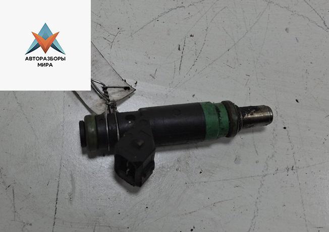 форсунка Ford Fusion 1 поколение 2004, 1.6 л., i, бензин, МКПП, синий, хетчбэк 5 дв., 98MFBB9F593 - фото №1