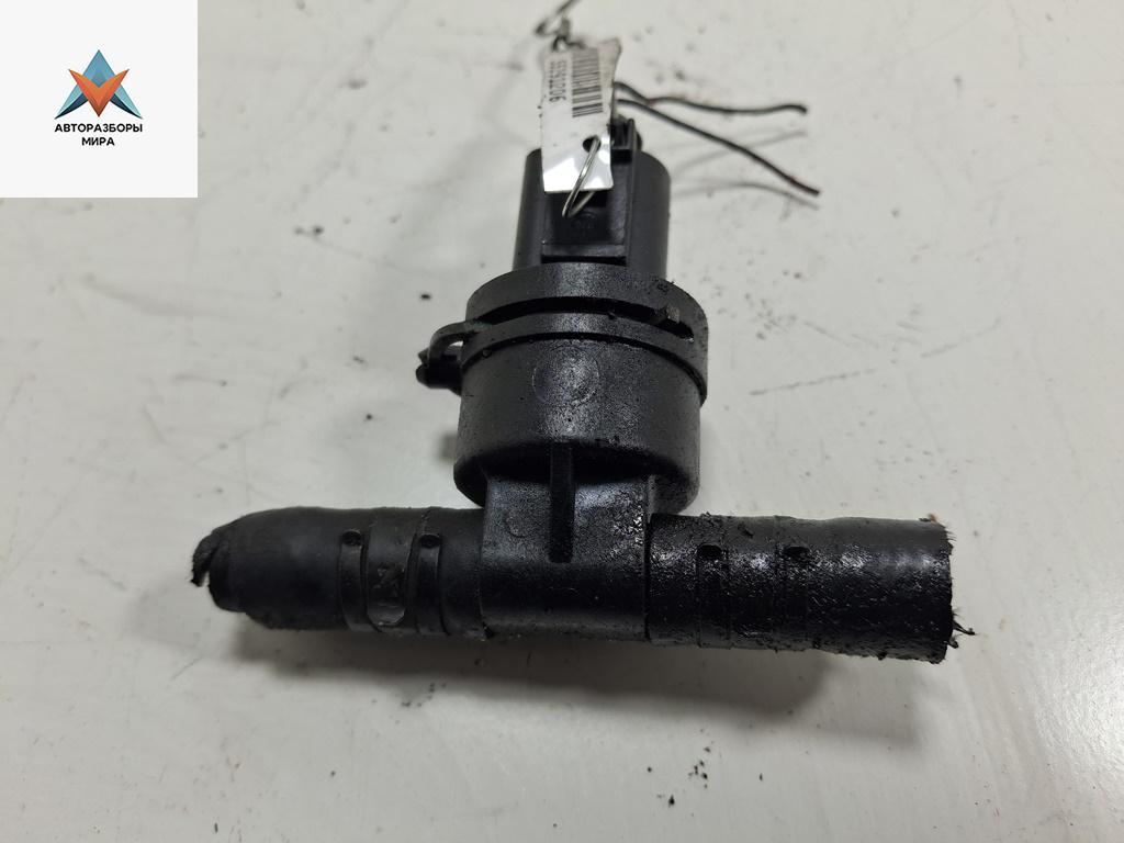 датчик температуры Volkswagen Touran 1 поколение 2003, 1.9 л., дизель, МКПП, серый, минивэн, 038906081B - фото №1