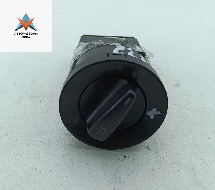 переключатель света Skoda Octavia mk1 (A4 1U) 2006, 1.9 л., дизель, МКПП, серый, универсал, 3B0941531B - фото №1