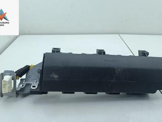 подушка безопасности коленная Mazda 3 BP 2019, 2.0 л., гибрид, МКПП, чёрный, хетчбэк 5 дв., TG11D01003