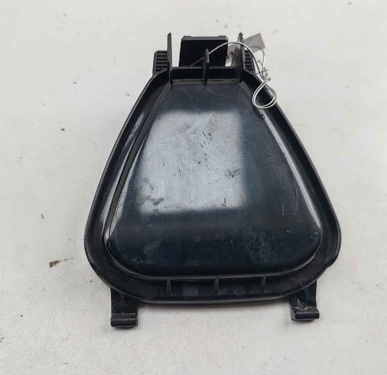 Крышка (заглушка) задняя фары Volkswagen Passat B5+ (GP) 2001, 2.0 л., бензин, МКПП, синий, универсал, 20-6243C