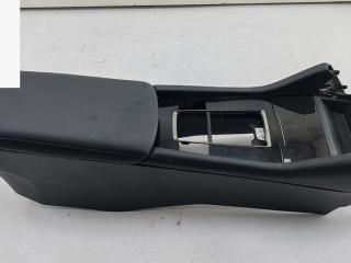 консоль салона (центральная часть) Mazda 3 BP 2019, 2.0 л., гибрид, МКПП, чёрный, хетчбэк 5 дв., BDGF64441