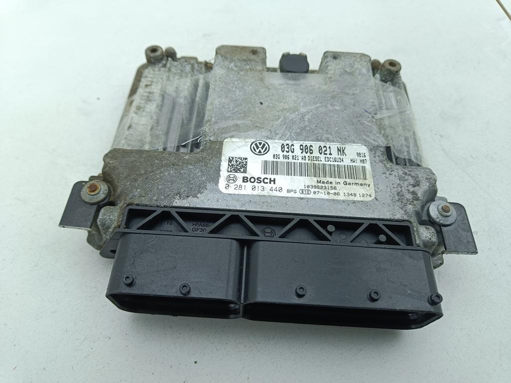 ЭБУ Volkswagen Passat B6 2007, 2.0 л., дизель, МКПП, коричневый, универсал, 03J906021NK