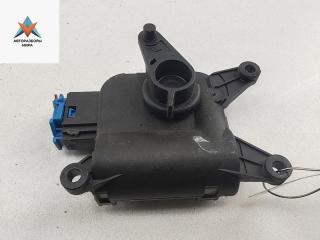 моторчик заслонки печки Volkswagen Touareg 1 поколение 2003, 2.5 л., дизель, АКПП, чёрный, внедорожник 5 дв., 0132801320