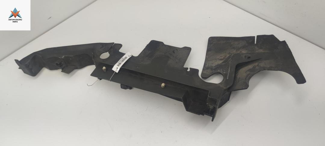 диффузор вентилятора Audi A6 4F/C6 2006, 2.0 л., TFSI, бензин, МКПП, серый, универсал, 4F0121283G - фото №1