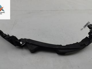 кронштейн переднего бампера Volkswagen Golf 6 поколение 2011, 1.6 л., дизель, МКПП, белый, хетчбэк 5 дв., 5K0807890