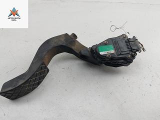 педаль Volkswagen Passat B5 [рестайлинг] 2000, 1.6 л., бензин, МКПП, серый, универсал, 8D1721523A
