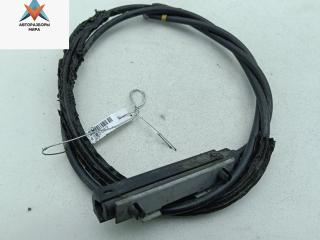 трос капота Volkswagen Passat B6 2010, 1.6 л., бензин, МКПП, серый, универсал