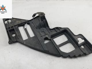 крепление фары правой Volkswagen Golf 6 поколение 2011, 1.6 л., дизель, МКПП, белый, хетчбэк 5 дв., 5K0807228A