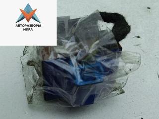 Кнопка открывания лючка топливного бака Volkswagen Passat B6 2007, 2.0 л., дизель, МКПП, коричневый, универсал, 3C0959903B