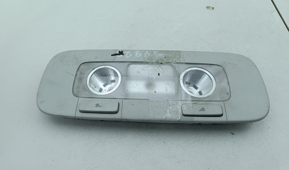 фонарь салона (плафон) Volkswagen Passat B6 2010, 1.6 л., бензин, МКПП, серый, универсал, 3C0947133