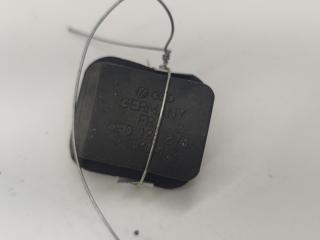 кронштейн радиатора Audi A6 4F/C6 2006, 2.0 л., TFSI, бензин, МКПП, серый, универсал, 4F0121276