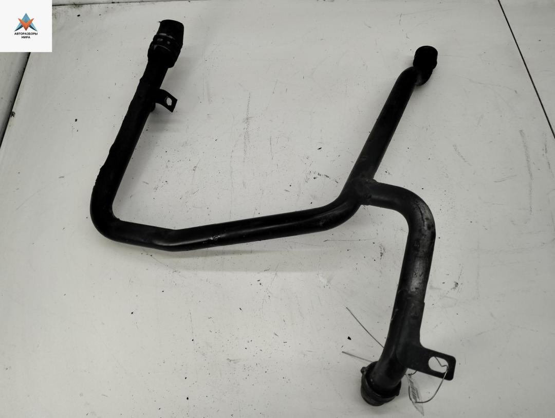 трубка охлаждающей жидкости Audi A4 B6 2002, 2.5 л., дизель, АКПП, 059121075Q - фото №1