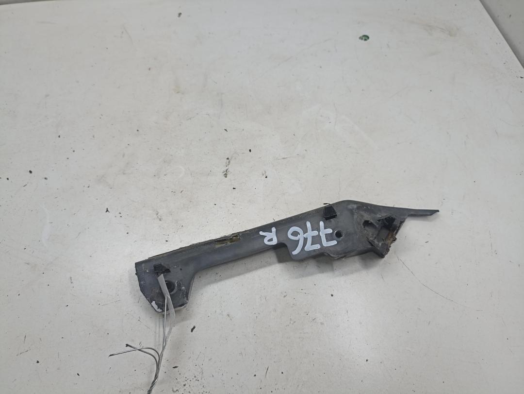 кронштейн переднего бампера Opel Astra G 1998, 1.6 л., бензин, МКПП, серый, хетчбэк 5 дв., 90559500