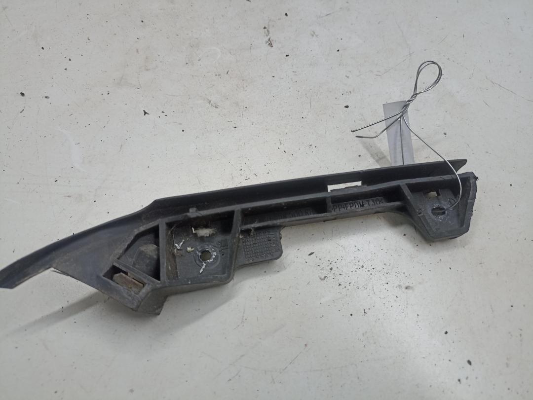 кронштейн переднего бампера Opel Astra G 1999, 1.6 л., бензин, МКПП, зелёный, хетчбэк 5 дв., 90559500