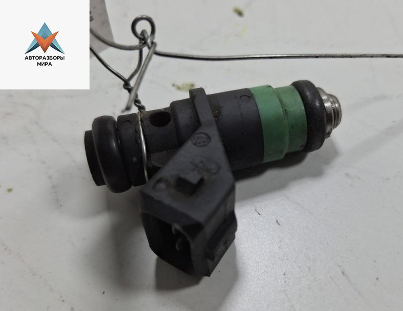 форсунка Renault Laguna 2 поколение 2002, 1.8 л., бензин, МКПП, серый, универсал, 1305B12058 - фото №1