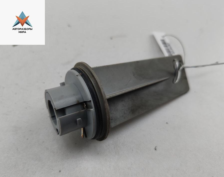 Патрон лампы указателя поворота Audi A6 4B/C5 2000, 2.5 л., дизель, АКПП, красный, универсал - фото №1