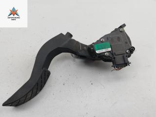 педаль Audi A4 B7 2004, 2.0 л., бензин, МКПП, синий, седан, 8E1721523C