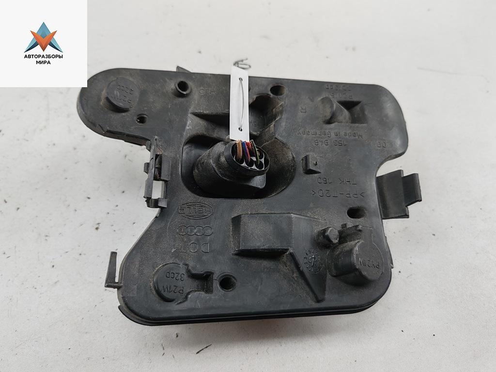 Плата фонаря заднего правого Audi A4 B6 2001, 1.8 л., Ti, бензин, МКПП, чёрный, седан, 155808 - фото №1