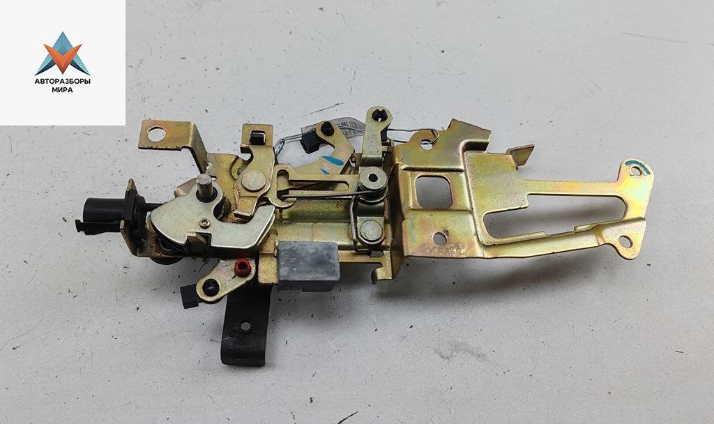 механизм сдвижной двери Peugeot Expert 1 поколение 2001, 2.0 л., бензин, АКПП, белый, фургон, 332101 - фото №1